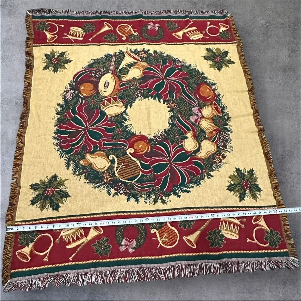 Goodwin Weavers Wreath Christmas Holiday Tapestry Throw Cotton‎ Green Red 60 X50